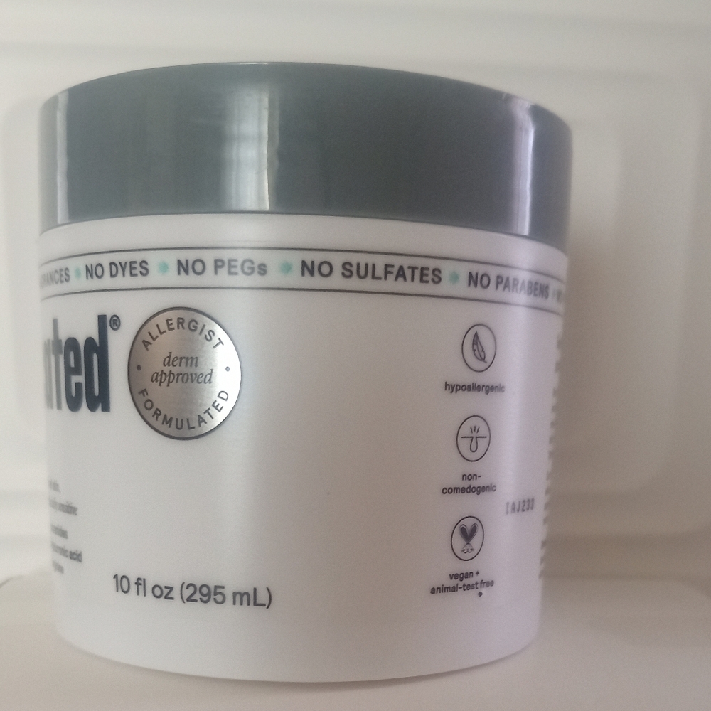 Untoxicated - Moisture Boost Hydrating Cream - 10 fl oz - Picture 2 of 8